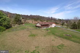 470 Brill Ln, Augusta, WV 26704 - Photo 109