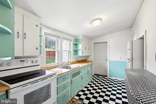 715 Charles St, Romney, WV 26757 - Photo 13