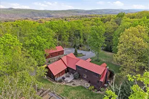 330 Sideling Mtn Dr, Slanesville, WV 25444 - Photo 9