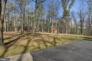 25 Fox Craft Ct, Green Spring, WV 26722 - Photo 11