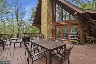 355 Hemlock Ct, Paw Paw, WV 25434 - Photo 5