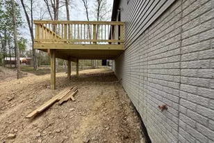 335 Jennifer Ln, Shanks, WV 26761 - Photo 17