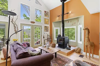 500 Largent Heights Lane, Great Cacapon, WV 25422 - Photo 9