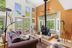500 Largent Heights Ln, Great Cacapon, WV 25422 - Photo 9