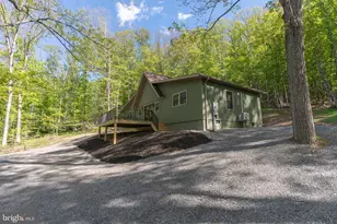 2614 Lake Ferndale Dr, Springfield, WV 26763 - Photo 19