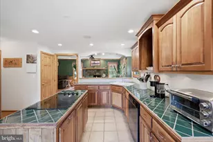 275 Sawdust Dr, Bloomery, WV 26817 - Photo 21
