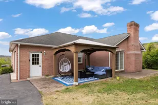 106 Waterview Dr, Capon Bridge, WV 26711 - Photo 5