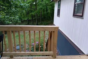 778 Falconwood Dr, Paw Paw, WV 25434 - Photo 9