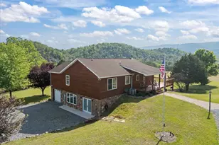1054 River Bend Dr, Paw Paw, WV 25434 - Photo 11