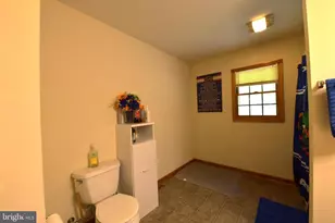 945 White Oak Trail, Paw Paw, WV 25434 - Photo 27