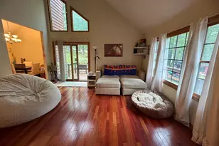 945 White Oak Trail, Paw Paw, WV 25434 - Photo 9