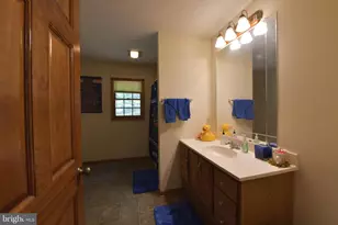 945 White Oak Trail, Paw Paw, WV 25434 - Photo 25