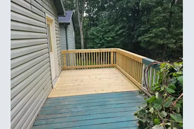 575 N River Highlands Road, Delray, WV 26714 - Photo 9