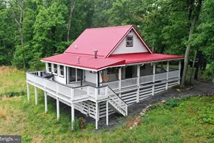 513 Cardinal Dr, Rio, WV 26755 - Photo 1