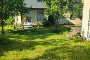 152 Valley St, Romney, WV 26757 - Photo 3