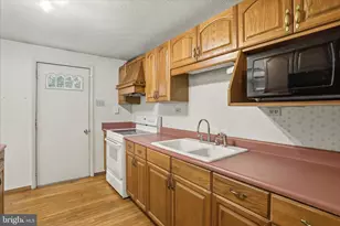 633 Halterman Dr, Capon Bridge, WV 26711 - Photo 7