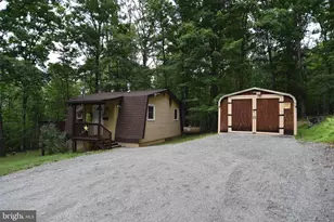 586 Cardinal View Rd, Paw Paw, WV 25434 - Photo 7