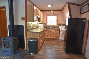 586 Cardinal View Rd, Paw Paw, WV 25434 - Photo 17