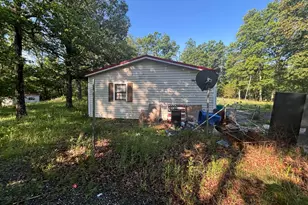 2 Kenwis Dr, Paw Paw, WV 25434 - Photo 11