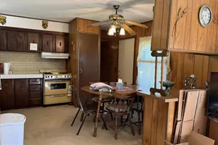 750 Hickory Corner Rd, Augusta, WV 26704 - Photo 9