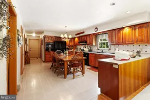 6180 Slanesville Pike Rd, Points, WV 25437 - Photo 15