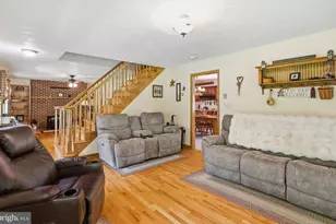 6180 Slanesville Pike Rd, Points, WV 25437 - Photo 9