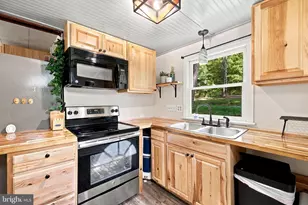 1454 Pin Oak Rd, Paw Paw, WV 25434 - Photo 29