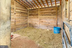 1305 Whispering Pines Rd, Slanesville, WV 25444 - Photo 43