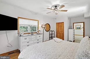 370 Hemlock Ct, Paw Paw, WV 25434 - Photo 17