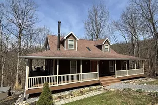 370 Hemlock Ct, Paw Paw, WV 25434 - Photo 3