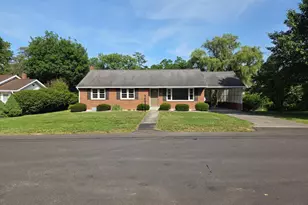 326 School St, Romney, WV 26757 - Photo 3