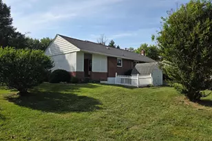 326 School St, Romney, WV 26757 - Photo 9