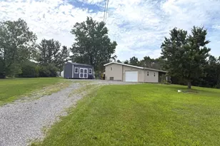 4 Reeds Ct, Augusta, WV 26704 - Photo 3