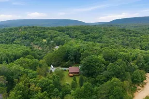 106 Britneys Ln, Paw Paw, WV 25434 - Photo 49