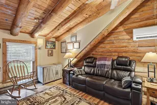 106 Britneys Ln, Paw Paw, WV 25434 - Photo 7