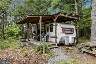 106 Britneys Ln, Paw Paw, WV 25434 - Photo 35