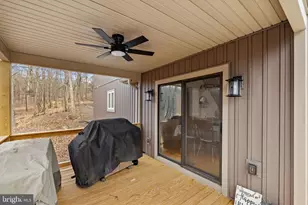 2368 Crossings View Rd, Paw Paw, WV 25434 - Photo 45