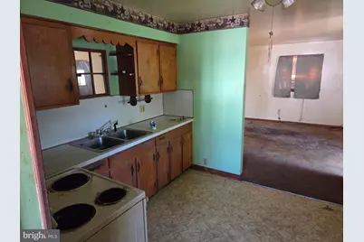 414 Center Avenue, Romney, WV 26757 - Photo 17