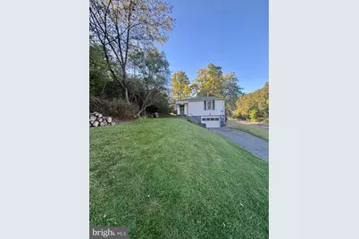 9139 Cumberland Road, Springfield, WV 26763 - Photo 5