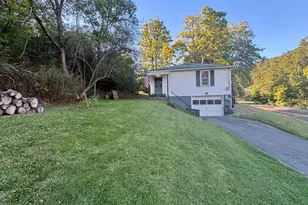 9139 Cumberland Rd, Springfield, WV 26763 - Photo 5