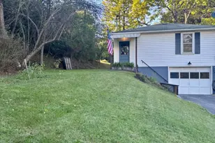 9139 Cumberland Rd, Springfield, WV 26763 - Photo 3