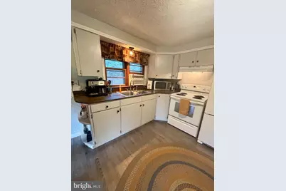 9139 Cumberland Road, Springfield, WV 26763 - Photo 9