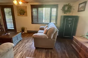 9139 Cumberland Rd, Springfield, WV 26763 - Photo 13