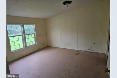 305 N River Run Boulevard, Delray, WV 26714 - Photo 21