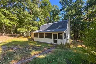 48 Big Rock Dr, Delray, WV 26714 - Photo 3