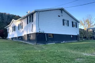 1614 Greenspring Valley Rd, Green Spring, WV 26722 - Photo 9