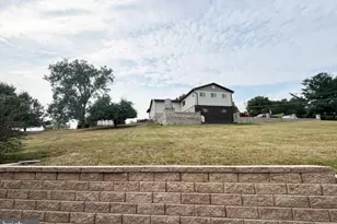 877 King Lear Dr, Charles Town, WV 25414 - Photo 51