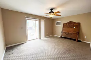 877 King Lear Dr, Charles Town, WV 25414 - Photo 31