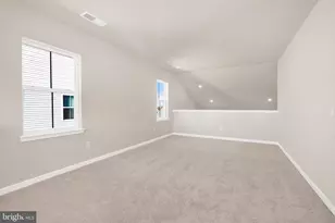 493 Mountain Laurel Blvd, Ranson, WV 25438 - Photo 11