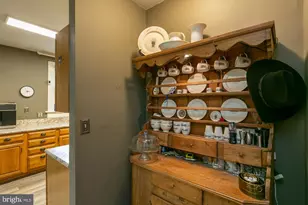 417 E Washington St, Charles Town, WV 25414 - Photo 55